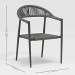 Aluminum dining set – weatherproof, so you can leave it out daily without worry.