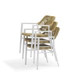 Aluminum-frame dining set – no rust, perfect for coastal areas (stands up to salt air!).