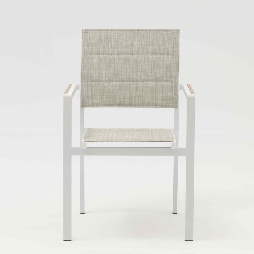 Aluminum-frame dining set – no rust, perfect for coastal areas (stands up to salt air!).TC095&YB232