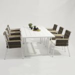 Aluminum-frame dining set – no rust, perfect for coastal areas (stands up to salt air!).TC122&YT318