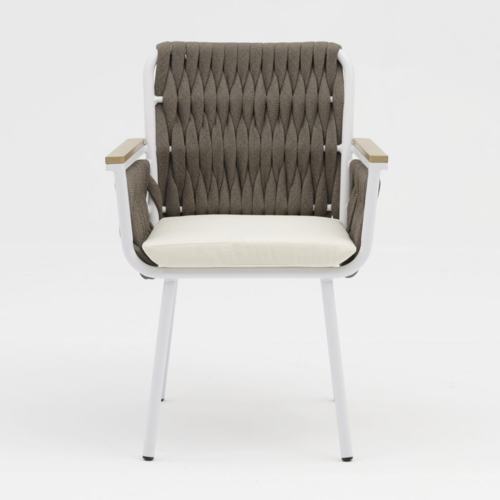 Aluminum-frame dining set – no rust, perfect for coastal areas (stands up to salt air!).TC122&YT318